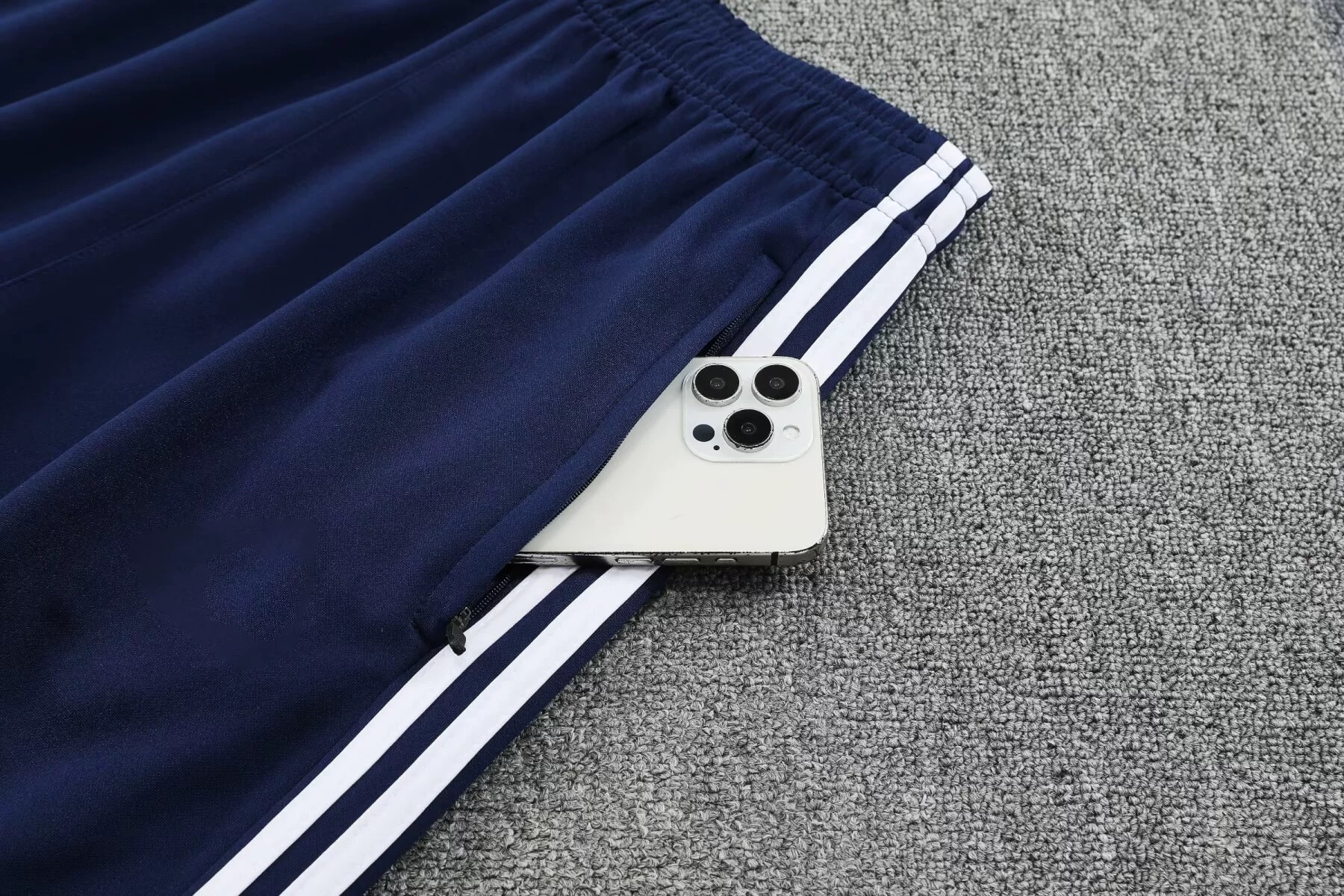 Sports Jacket 01 production detail 10