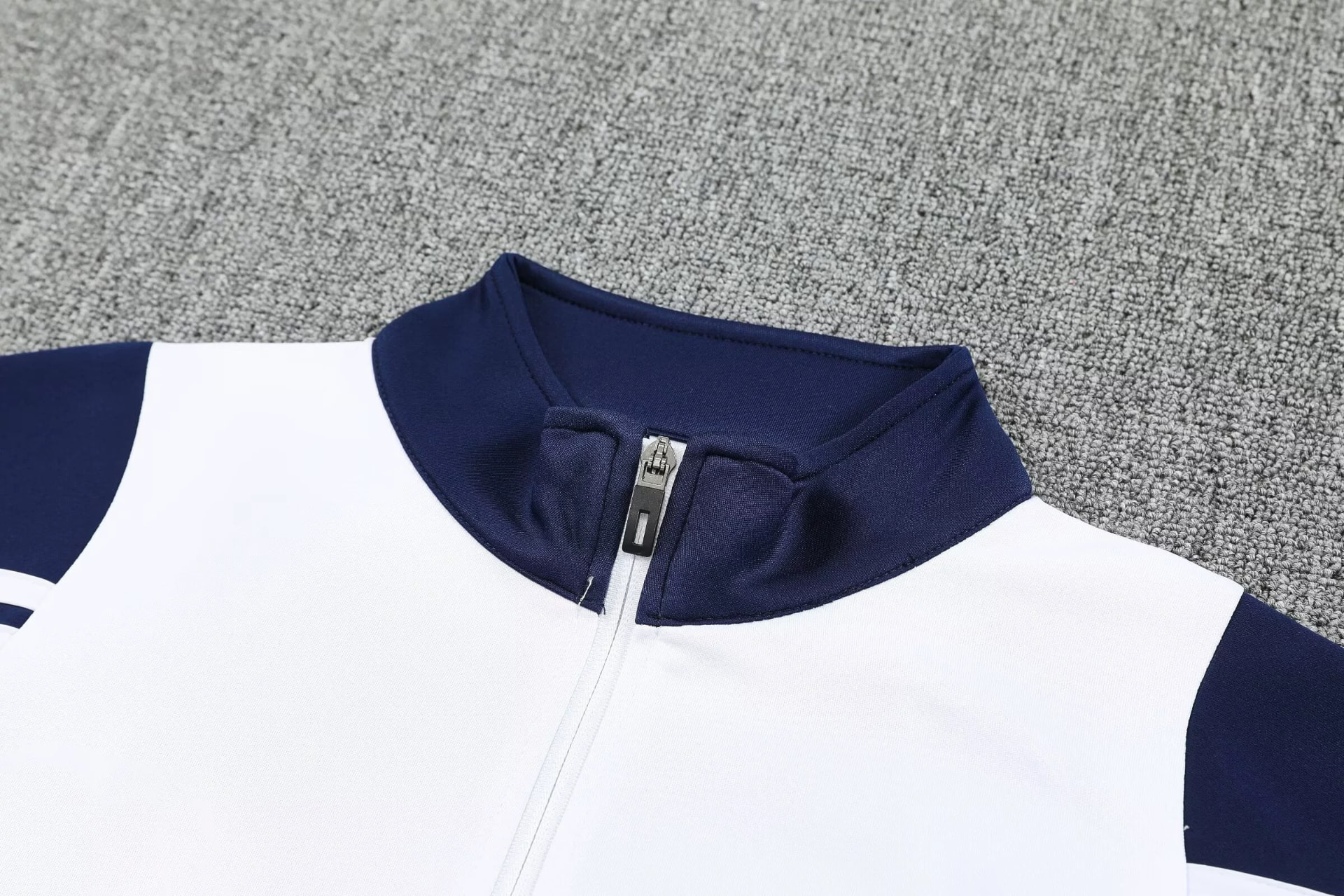 Sports Jacket 01 production detail 4